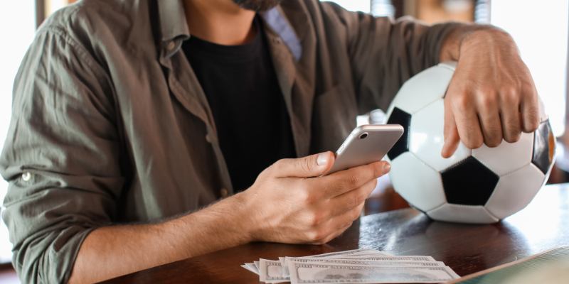 Nhiều người đang lo ngại không biết chơi cá độ qua mạng có bị bắt không