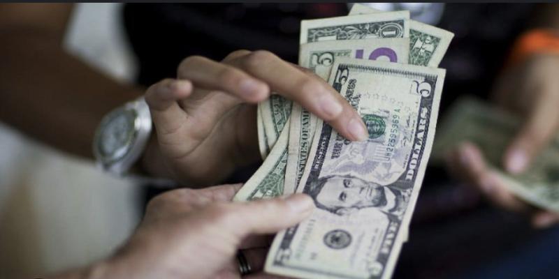 Lưu ý khi vận dụng nằm mơ thấy người ta cho tiền đánh số gì