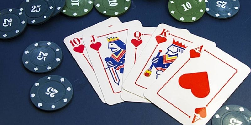 Xì dách - một trong những game bài đổi thưởng uy tín được yêu thích 